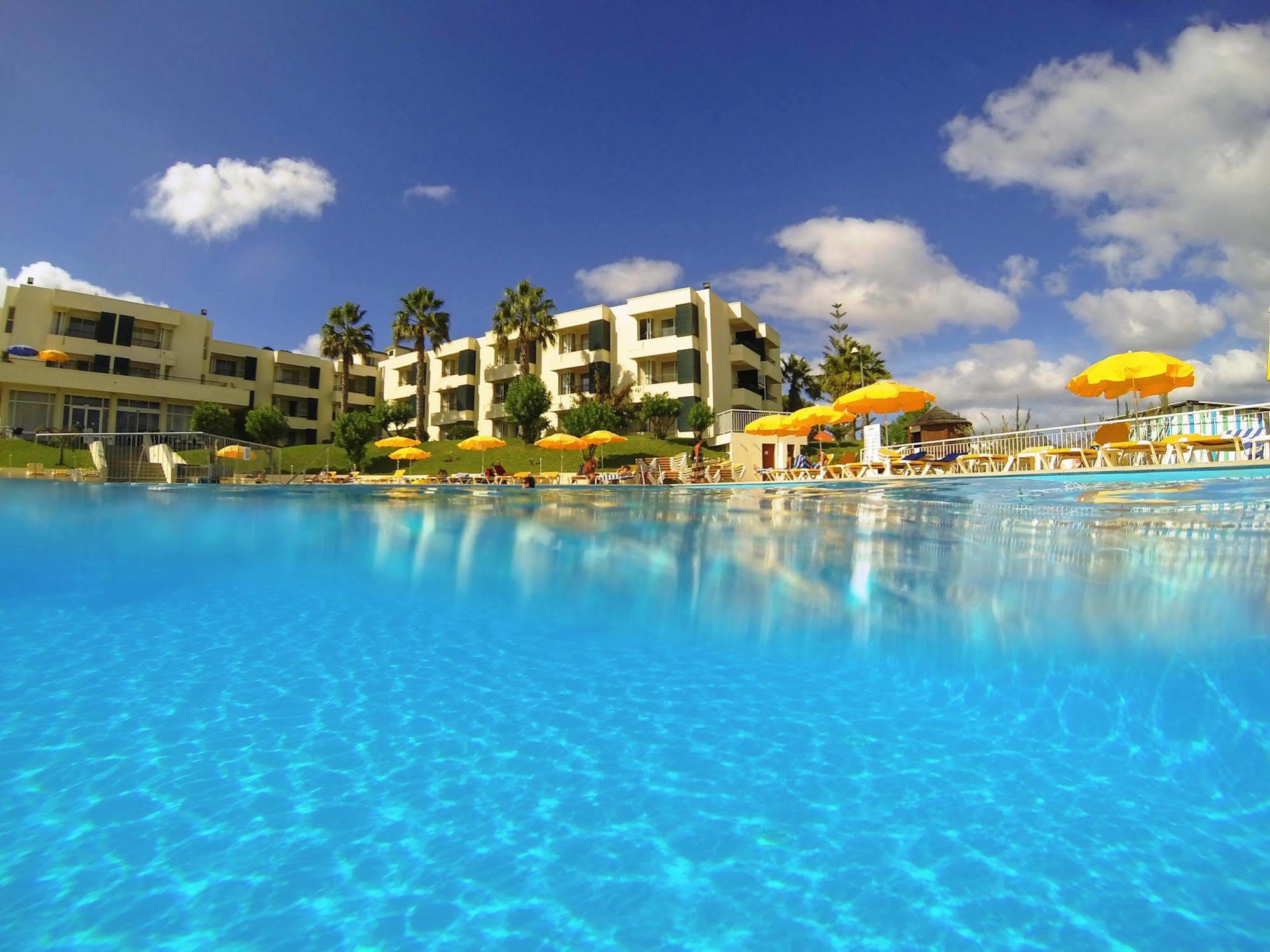 Vila Baleira Suites Letterkenny Dış mekan fotoğraf